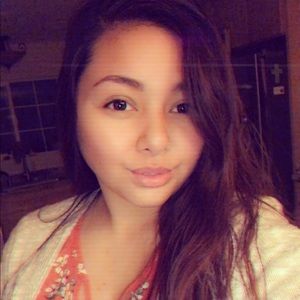 Meet your Posher, Karissa